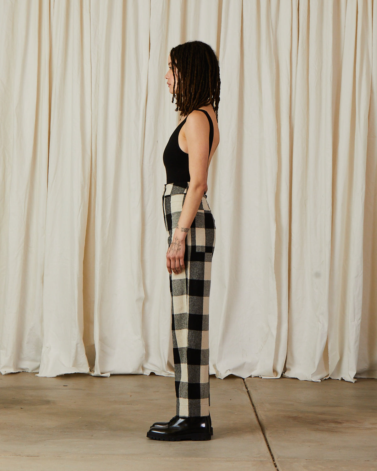 SILK FLY FRONT PANT W/ POCKETS - BLACK/CREAM PLAID