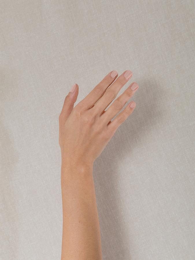 NAIL POLISH - AGNES