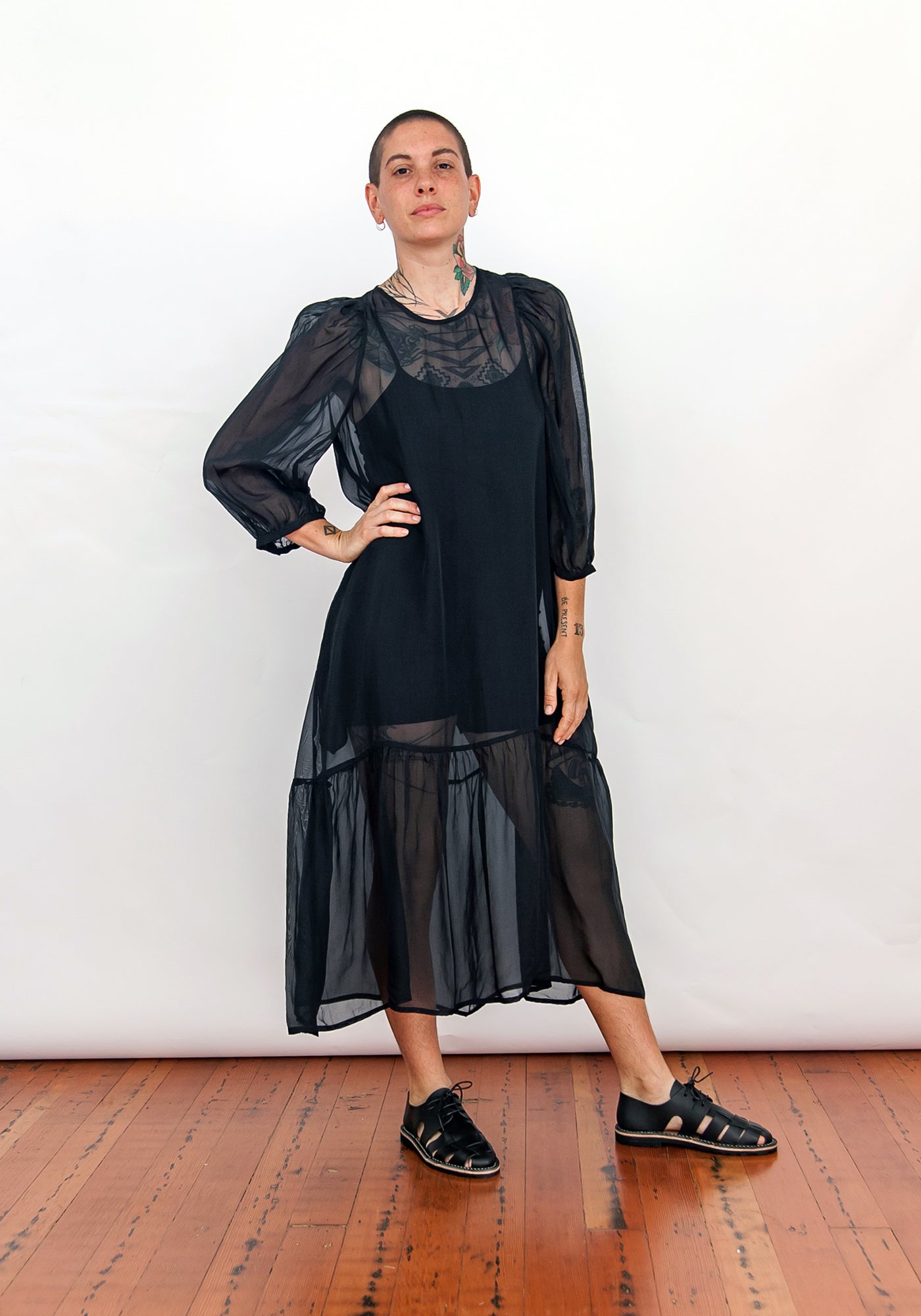SAMPLE - PEASANT DRESS - BLACK