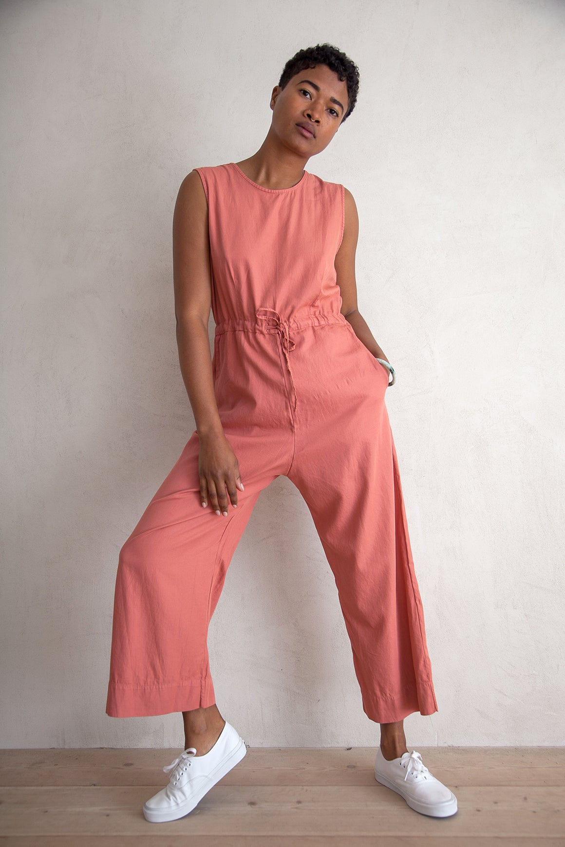 SAMPLE - COTTONCREW NECK SLIT-BACK JUMPER - SALMON