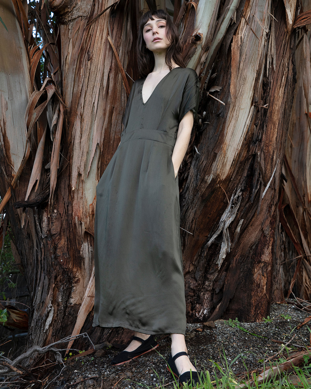 SAMPLE - DEEP V-NECK DRESS - BLACK