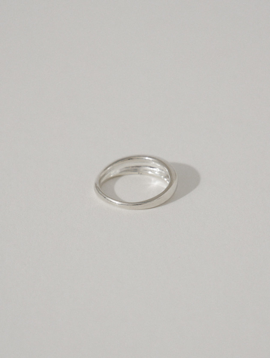 ANOTHER FEATHER - DORSAL RING - SILVER
