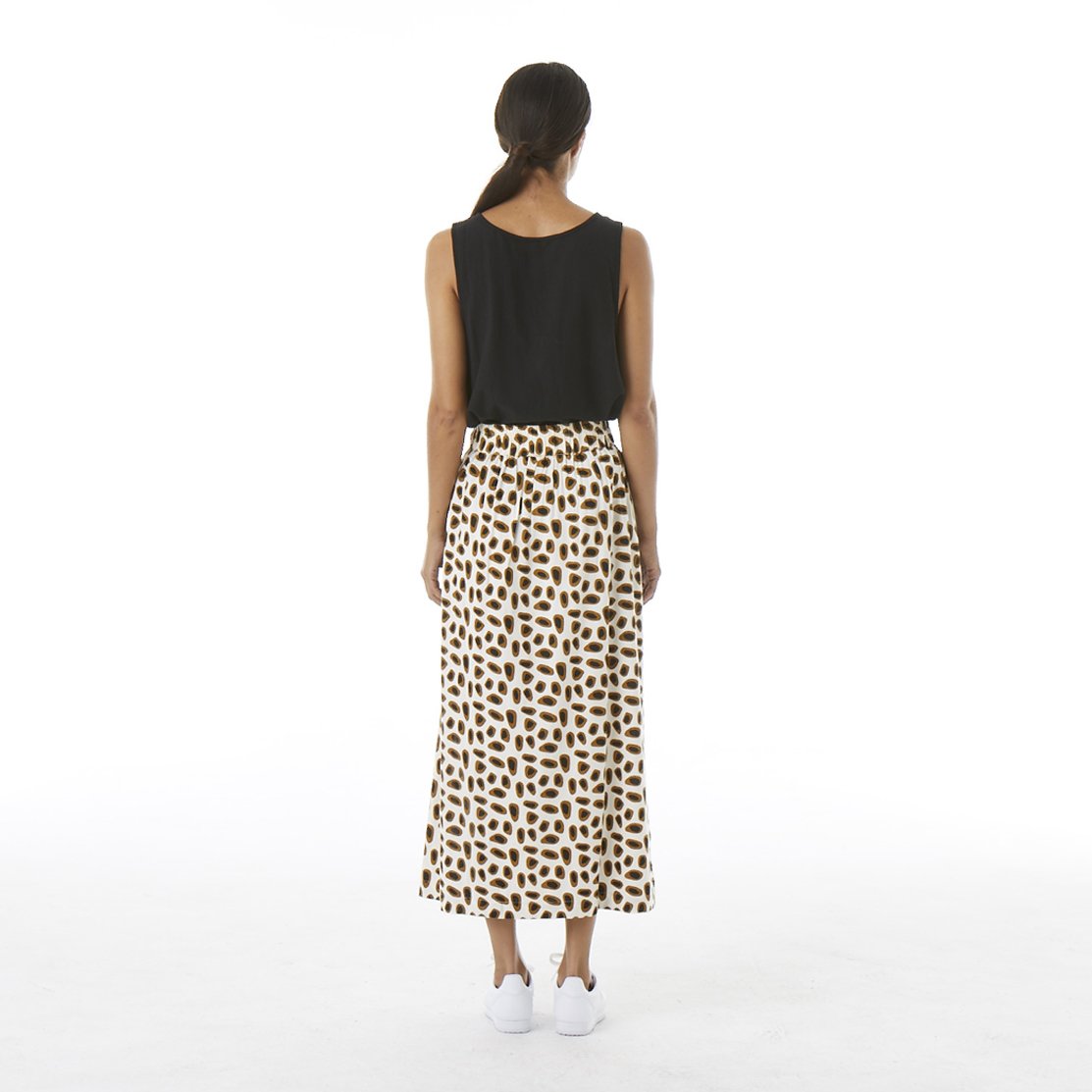 SAMPLE - BUTTON-DOWN TANK - BLACK